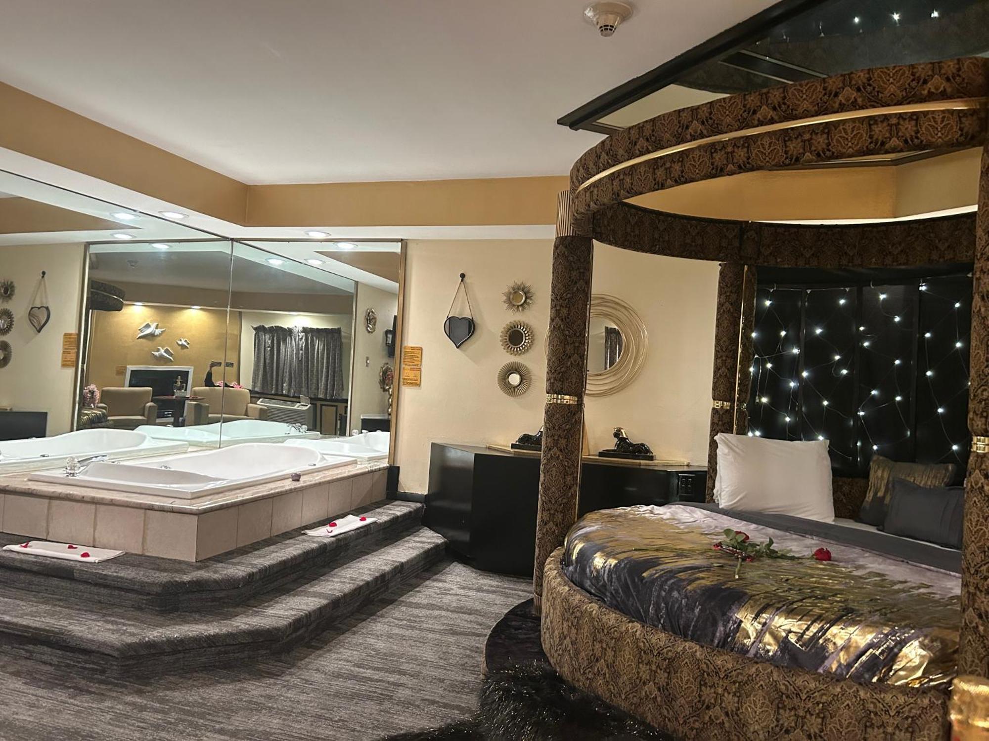 Inn Of The Dove - Romantic Luxury Suites With Jacuzzi & Fireplace At Harrisburg-Hershey-Philadelphia, Pa Eksteriør bilde